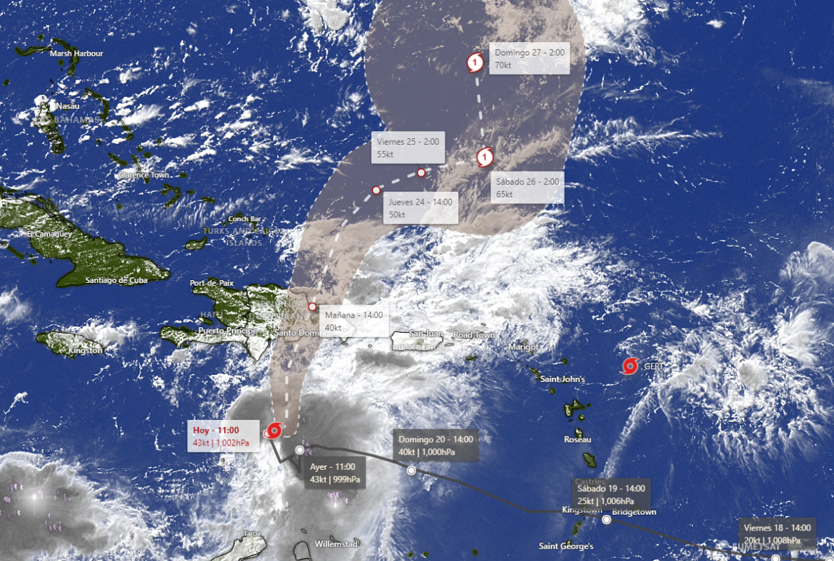 Centro tormenta tropical Franklin estaba ubicado a las 11:00 de la mañana, cerca de la latitud 15.5 Norte, longitud 71.1 Oeste.